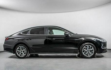Hyundai Sonata VIII, 2020 год, 1 800 000 рублей, 4 фотография
