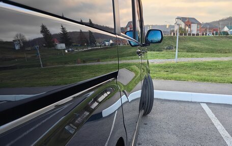 Honda Stepwgn IV, 2017 год, 2 380 000 рублей, 4 фотография