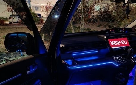 Honda Stepwgn IV, 2017 год, 2 380 000 рублей, 17 фотография