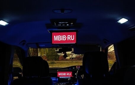 Honda Stepwgn IV, 2017 год, 2 380 000 рублей, 18 фотография