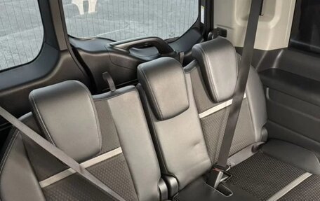 Honda Stepwgn IV, 2017 год, 2 380 000 рублей, 26 фотография