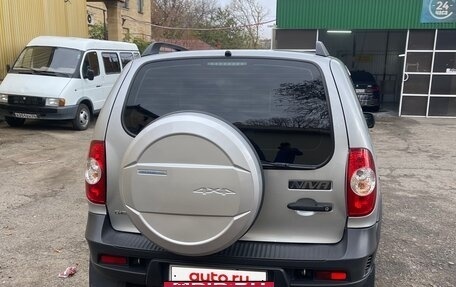 Chevrolet Niva I рестайлинг, 2017 год, 850 000 рублей, 4 фотография