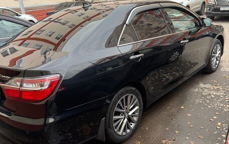 Toyota Camry, 2017 год, 2 350 000 рублей, 4 фотография