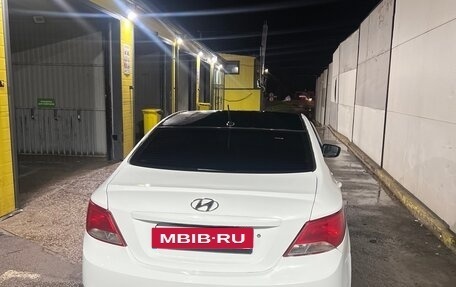 Hyundai Solaris II рестайлинг, 2015 год, 430 000 рублей, 5 фотография