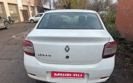 Renault Logan II, 2016 год, 195 000 рублей, 4 фотография