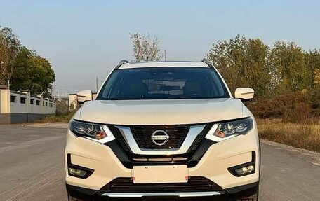 Nissan X-Trail, 2022 год, 1 920 000 рублей, 2 фотография