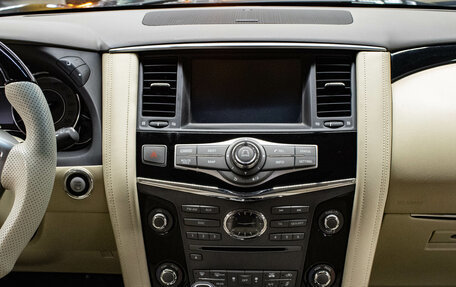 Infiniti QX80 I рестайлинг, 2015 год, 2 599 000 рублей, 7 фотография