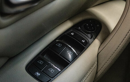 Infiniti QX80 I рестайлинг, 2015 год, 2 599 000 рублей, 15 фотография