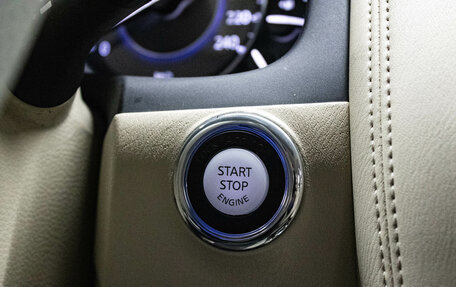 Infiniti QX80 I рестайлинг, 2015 год, 2 599 000 рублей, 21 фотография