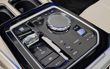 BMW 7 серия, 2025 год, 14 фотография