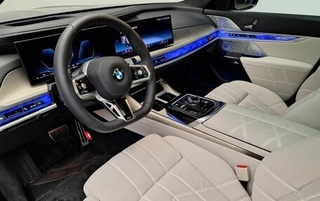 BMW 7 серия, 2025 год, 5 фотография