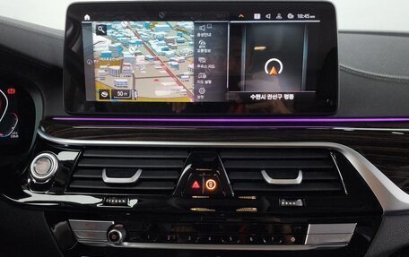 BMW 5 серия, 2022 год, 3 990 000 рублей, 15 фотография