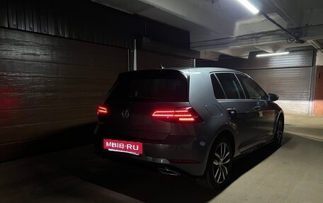 Volkswagen Golf VII, 2018 год, 2 100 000 рублей, 19 фотография