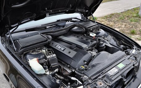 BMW 5 серия, 2000 год, 730 000 рублей, 21 фотография