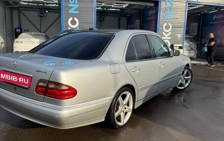 Mercedes-Benz E-Класс, 2001 год, 749 990 рублей, 2 фотография