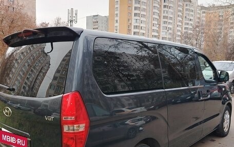 Hyundai Grand Starex Grand Starex I рестайлинг 2, 2019 год, 3 200 000 рублей, 4 фотография