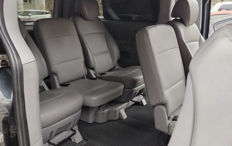 Hyundai Grand Starex Grand Starex I рестайлинг 2, 2019 год, 3 200 000 рублей, 19 фотография