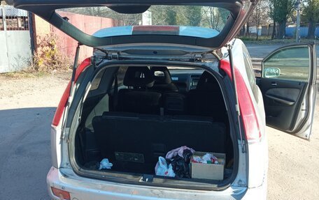 Honda Stream I рестайлинг, 2002 год, 350 000 рублей, 7 фотография