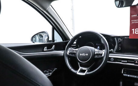 KIA K5, 2021 год, 2 700 000 рублей, 23 фотография