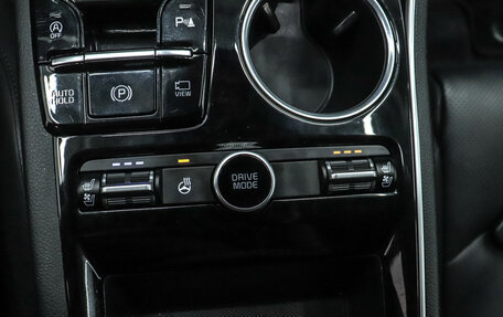 KIA K5, 2021 год, 2 700 000 рублей, 22 фотография