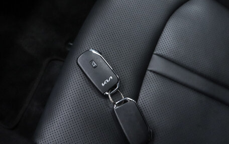 KIA K5, 2021 год, 2 700 000 рублей, 29 фотография