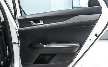 KIA K5, 2021 год, 2 700 000 рублей, 26 фотография