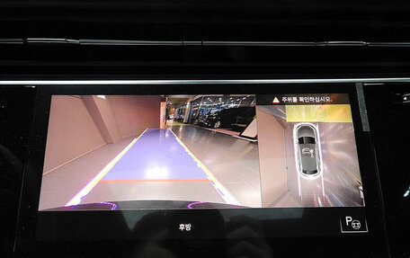 Audi Q8 I, 2021 год, 6 590 000 рублей, 11 фотография