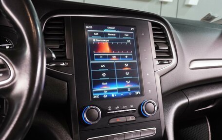 Renault Megane IV, 2018 год, 1 459 000 рублей, 12 фотография