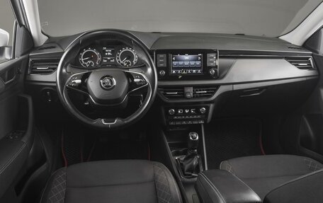 Skoda Rapid II, 2020 год, 1 589 000 рублей, 6 фотография