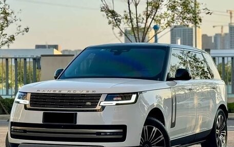 Land Rover Range Rover IV рестайлинг, 2023 год, 26 000 932 рублей, 1 фотография