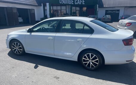 Volkswagen Jetta VI, 2017 год, 1 320 000 рублей, 2 фотография