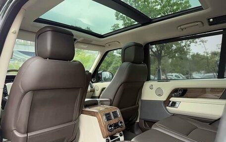 Land Rover Range Rover IV рестайлинг, 2022 год, 15 522 932 рублей, 13 фотография