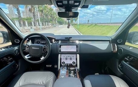 Land Rover Range Rover IV рестайлинг, 2022 год, 15 565 932 рублей, 7 фотография