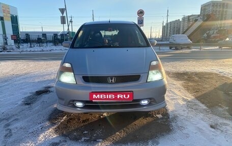 Honda Stream I рестайлинг, 2001 год, 600 000 рублей, 3 фотография