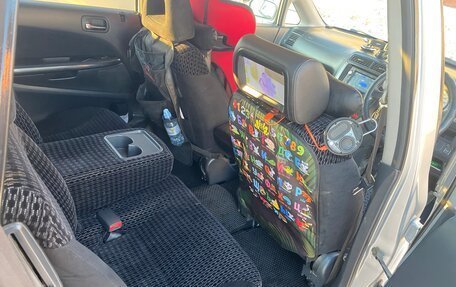 Honda Stream I рестайлинг, 2001 год, 600 000 рублей, 22 фотография