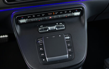 Mercedes-Benz V-Класс, 2024 год, 12 790 000 рублей, 19 фотография