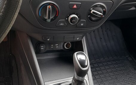 Hyundai Solaris II рестайлинг, 2017 год, 1 530 000 рублей, 6 фотография