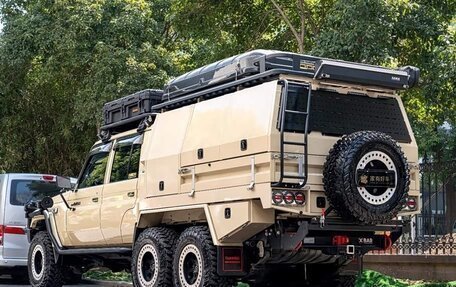 Toyota Land Cruiser 70, 2019 год, 45 000 000 рублей, 7 фотография