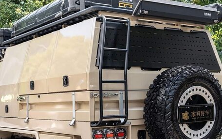 Toyota Land Cruiser 70, 2019 год, 45 000 000 рублей, 5 фотография