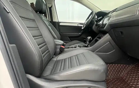 Volkswagen Touran III, 2021 год, 1 500 069 рублей, 18 фотография