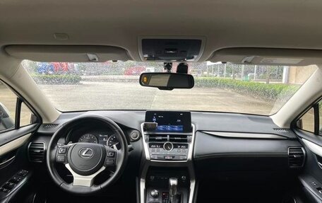 Lexus NX I, 2021 год, 2 730 000 рублей, 8 фотография