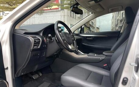 Lexus NX I, 2021 год, 2 730 000 рублей, 5 фотография