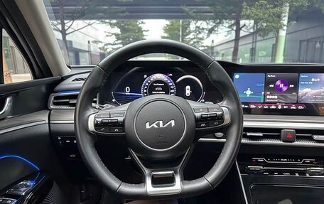 KIA K5, 2022 год, 1 930 000 рублей, 16 фотография