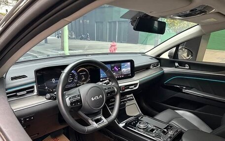 KIA K5, 2022 год, 1 930 000 рублей, 21 фотография