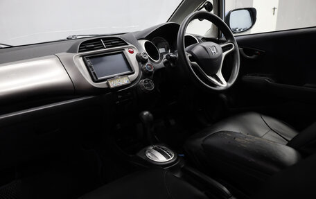 Honda Fit III, 2010 год, 899 000 рублей, 13 фотография