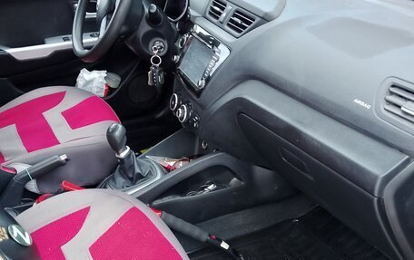 KIA Rio III рестайлинг, 2013 год, 750 000 рублей, 6 фотография