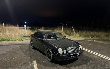Mercedes-Benz CLK-Класс, 1999 год, 260 000 рублей, 2 фотография