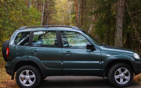 Chevrolet Niva I рестайлинг, 2013 год, 500 000 рублей, 23 фотография