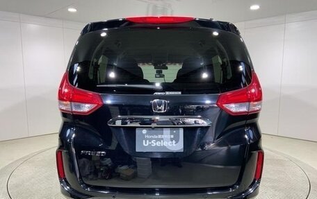 Honda Freed II, 2022 год, 1 600 000 рублей, 7 фотография