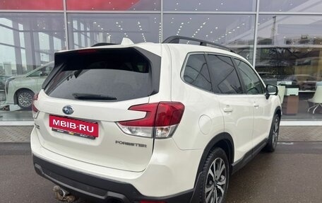 Subaru Forester, 2019 год, 2 375 000 рублей, 6 фотография